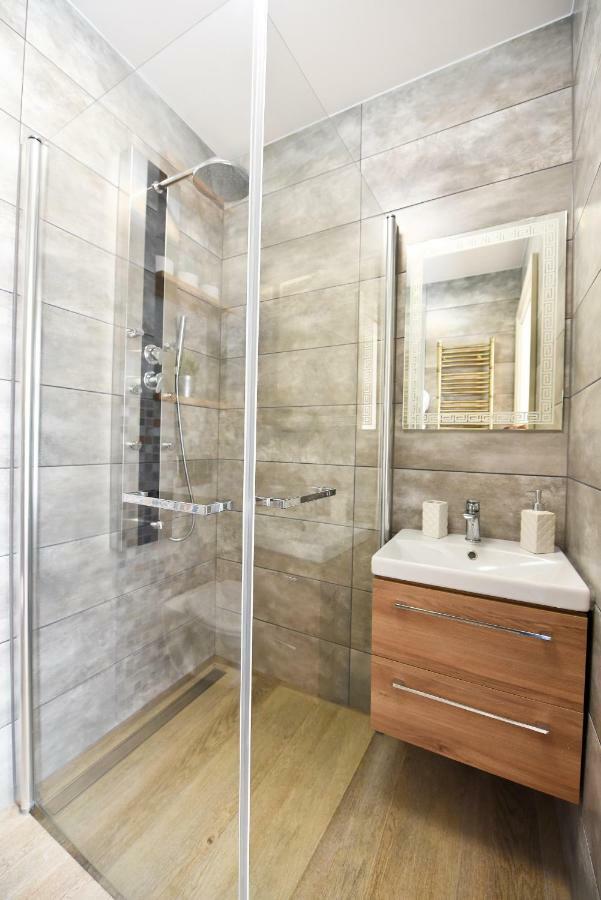 Apartament Starowka 3 Apartment Torun Luaran gambar