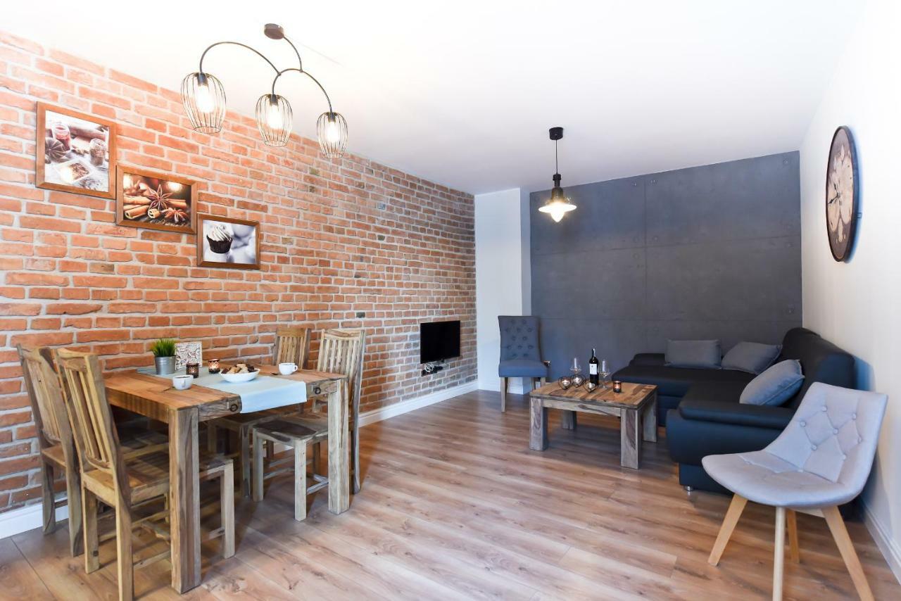 Apartament Starowka 3 Apartment Torun Luaran gambar